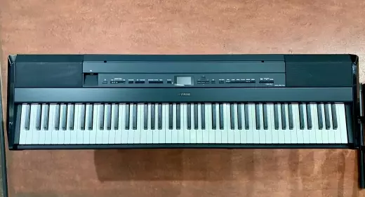 Yamaha P515 B